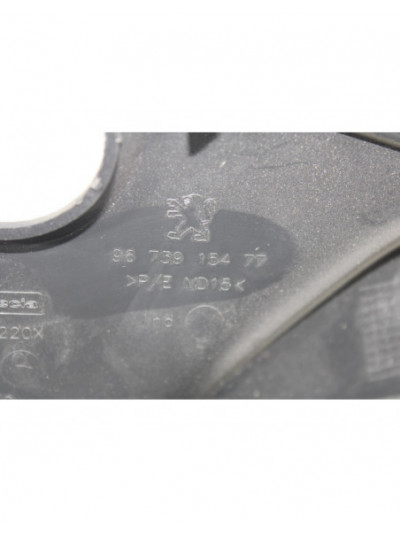 Recambio de guarnecido interior para peugeot 2008 (--.2013) allure referencia OEM IAM 9673915477