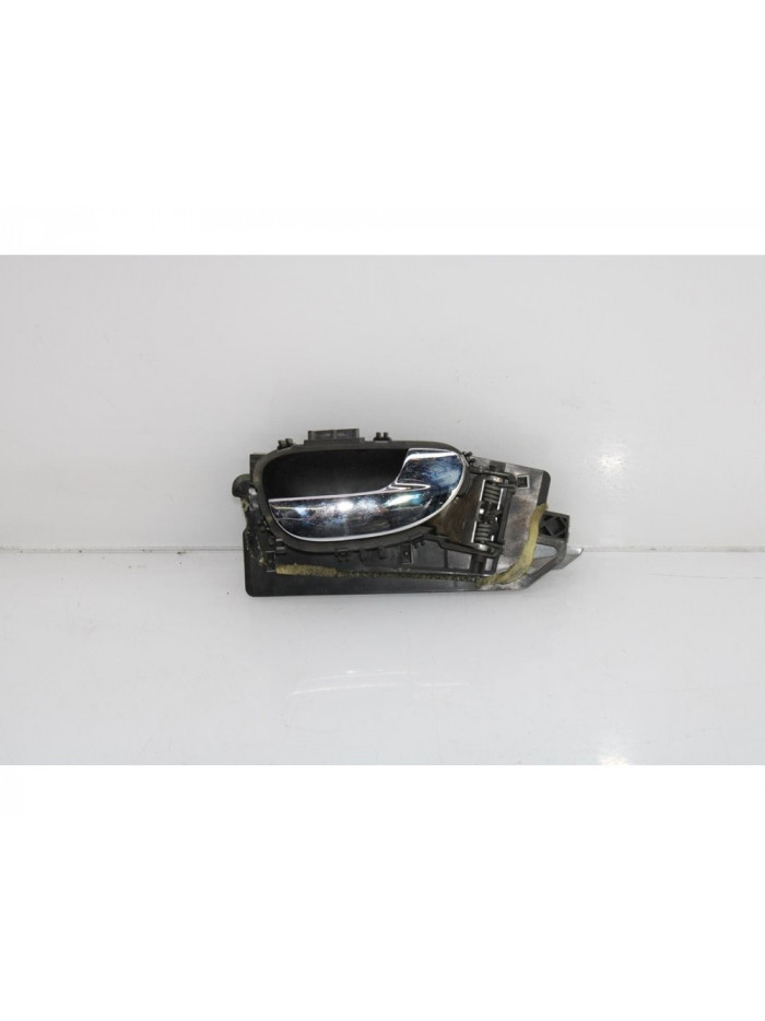 Recambio de maneta interior delantera derecha para peugeot 307 break / sw (s1) 1.6 hdi referencia OEM IAM 9643604477
