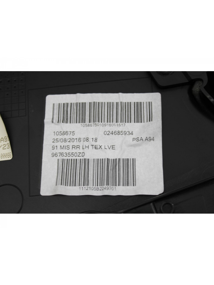 Recambio de guarnecido puerta trasera izquierda para peugeot 2008 (--.2013) allure referencia OEM IAM 96763550ZD