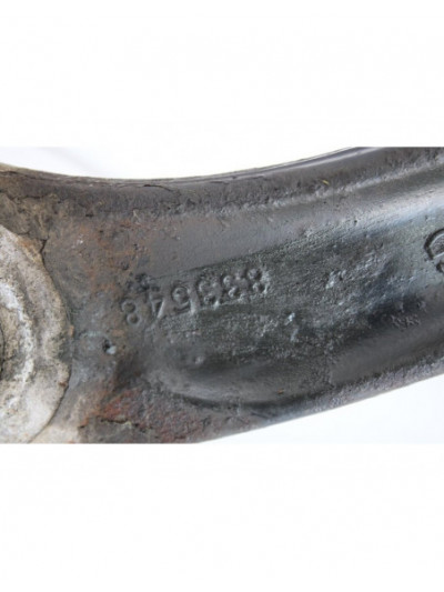 Recambio de brazo suspension inferior delantero izquierdo para peugeot 3008 access referencia OEM IAM 833548