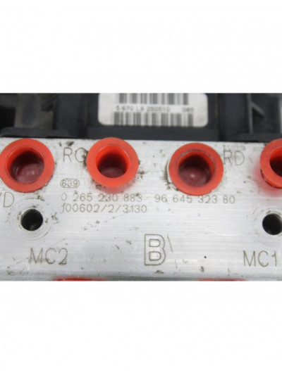 Recambio de abs para peugeot 5008 premium referencia OEM IAM 9666930880
