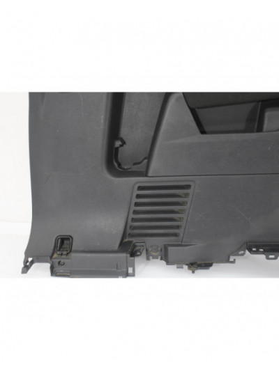 Guarnecido maletero izquierdo PEUGEOT 5008 Premium 2010