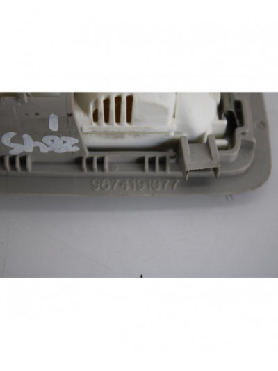 Luz interior PEUGEOT 3008 Access 2011