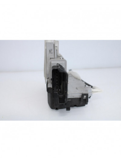 Recambio de cerradura puerta trasera izquierda para peugeot 3008 access referencia OEM IAM 732297