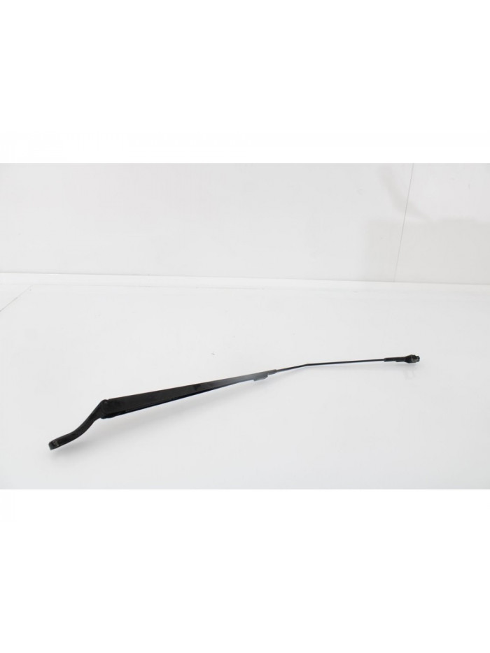 Brazo limpia delantero derecho PEUGEOT 207 XS 2006