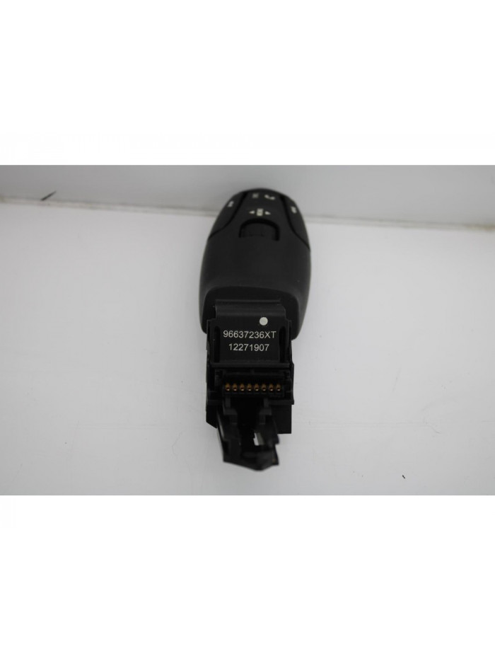 Mando sistema audio PEUGEOT 3008 Access 2011