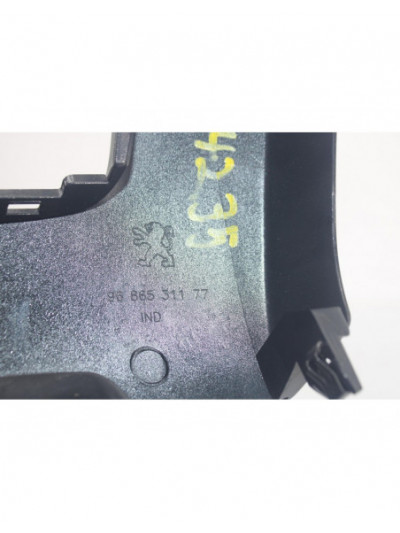 Enchufe 12v PEUGEOT 5008 Premium 2010