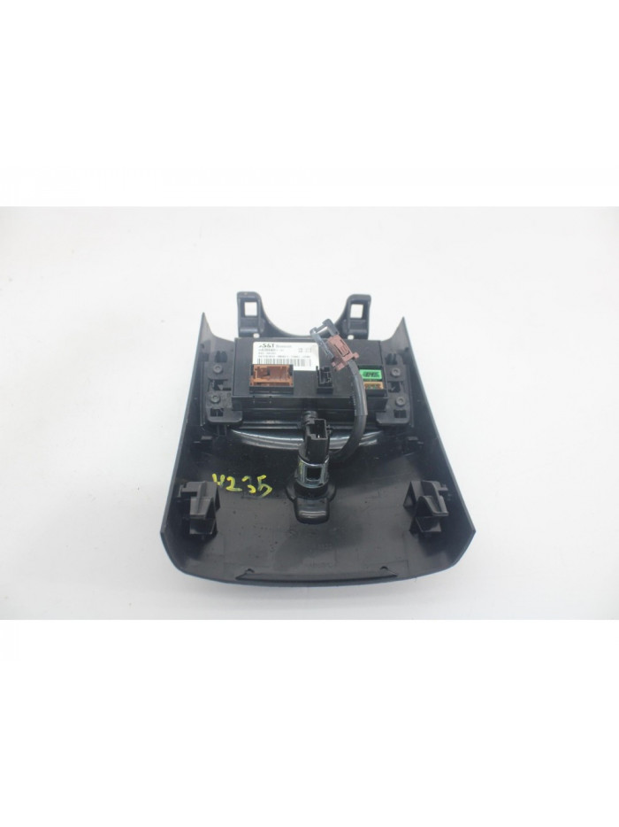 Enchufe 12v PEUGEOT 5008 Premium 2010
