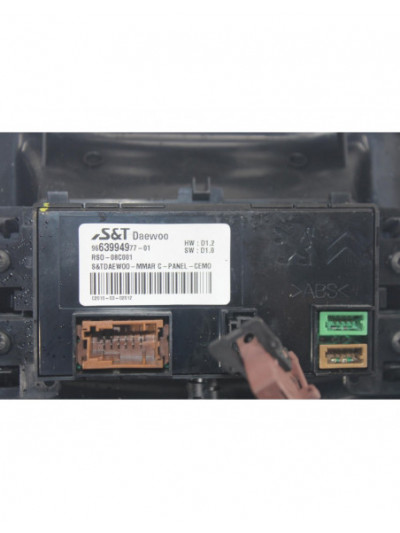 Enchufe 12v PEUGEOT 5008 Premium 2010