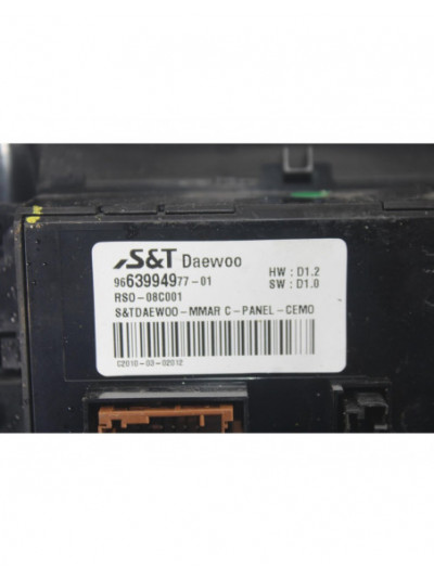 Enchufe 12v PEUGEOT 5008 Premium 2010
