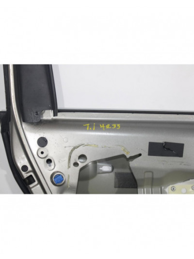 Recambio de puerta trasera izquierda para peugeot 5008 premium referencia OEM IAM 4235TI