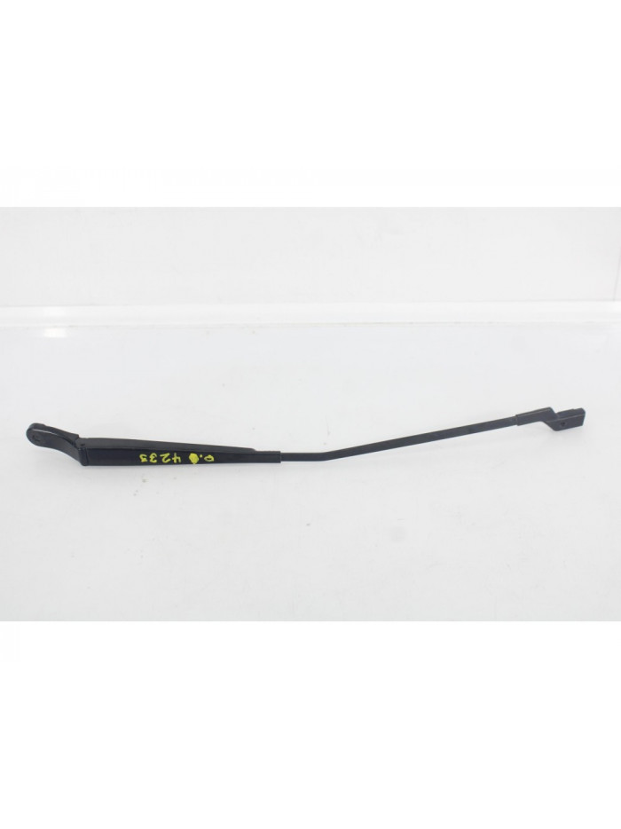 Recambio de brazo limpia delantero izquierdo para peugeot 5008 premium referencia OEM IAM 9672059480