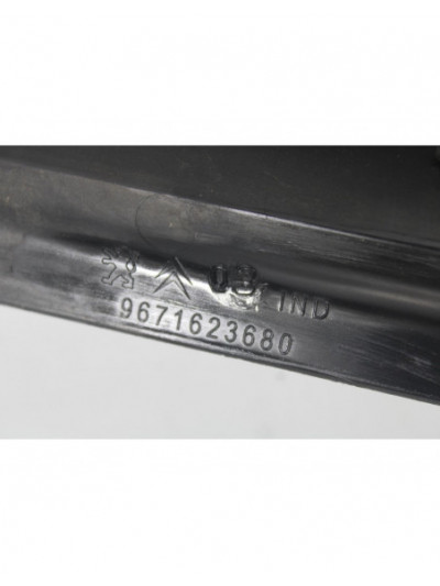 Torpedo PEUGEOT 5008 Premium 2010