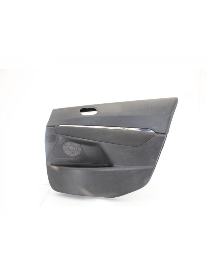 Recambio de guarnecido puerta delantera derecha para peugeot 3008 active referencia OEM IAM 98004757ZE