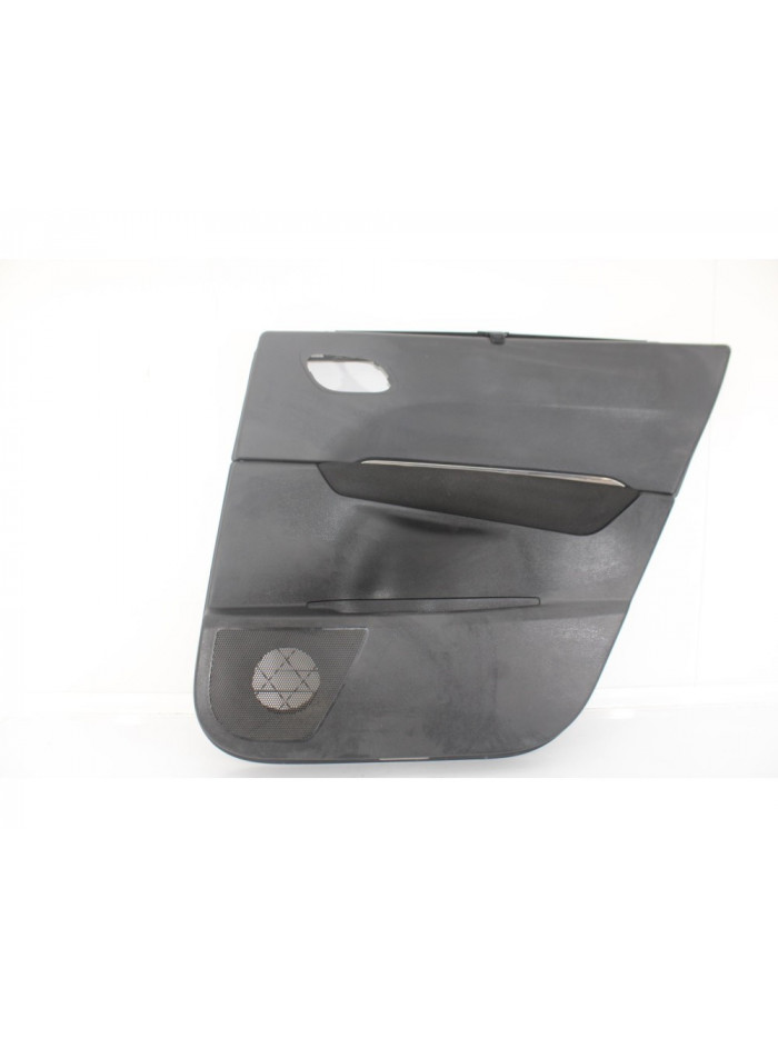 Guarnecido puerta trasera derecha PEUGEOT 5008 Premium 2010