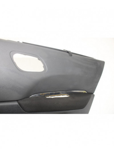 Guarnecido puerta trasera derecha PEUGEOT 5008 Premium 2010