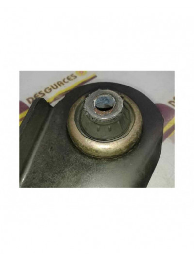 Recambio de brazo suspension inferior delantero derecho para renault megane ii berlina 3p referencia OEM IAM 8200298455