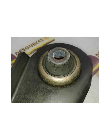 Recambio de brazo suspension inferior delantero derecho para renault megane ii berlina 3p referencia OEM IAM 8200298455