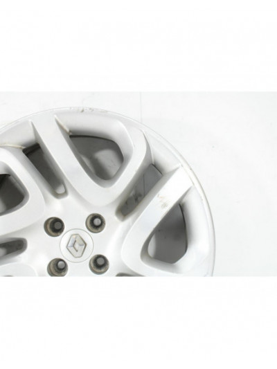 Recambio de llanta para renault captur dynamique referencia OEM IAM 4268/2