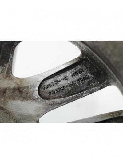 Recambio de llanta para renault captur dynamique referencia OEM IAM 4268/2