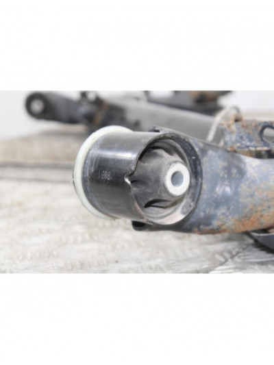 Recambio de puente trasero para renault captur dynamique referencia OEM IAM 4268