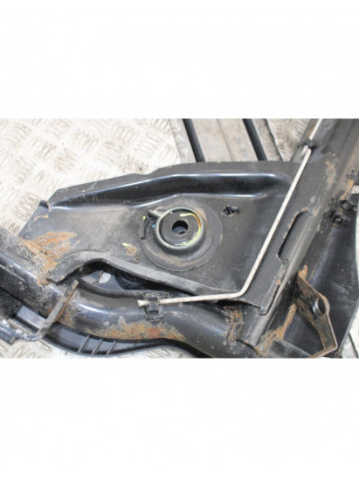 Recambio de puente trasero para renault captur dynamique referencia OEM IAM 4268