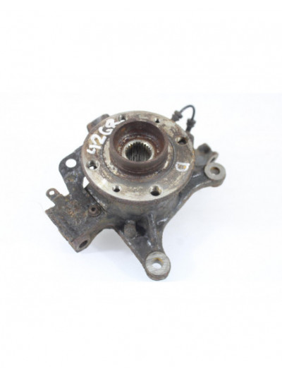 Recambio de mangueta delantera derecha para renault captur dynamique referencia OEM IAM 4268D