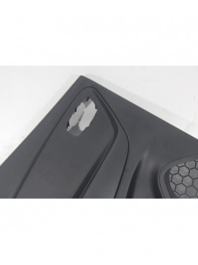 Guarnecido puerta trasera izquierda RENAULT CAPTUR Dynamique 2013