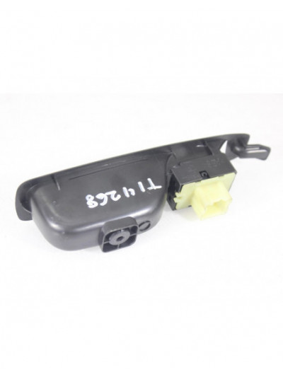 Recambio de mando elevalunas trasero izquierdo para renault captur dynamique referencia OEM IAM 829614619R