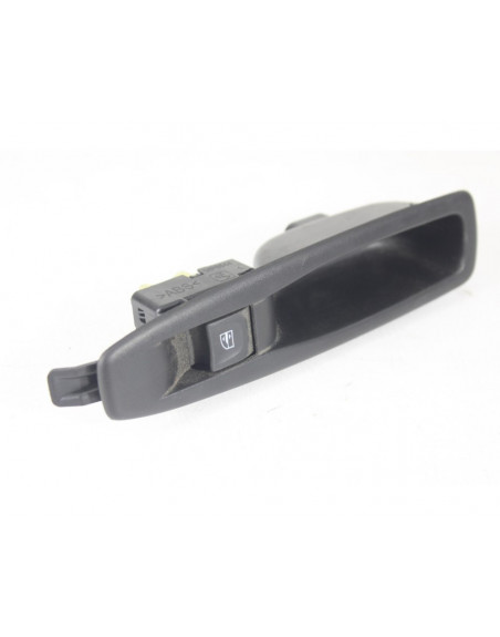 Recambio de mando elevalunas trasero derecho para renault captur dynamique referencia OEM IAM 829614619R