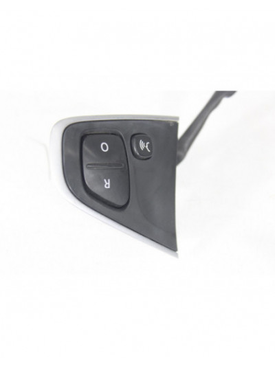 Mando volante RENAULT CAPTUR Dynamique 2013