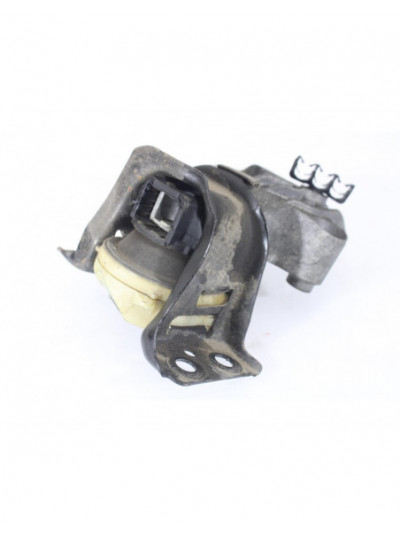 Soporte motor derecho RENAULT CAPTUR Dynamique 90CV 66KW 2013