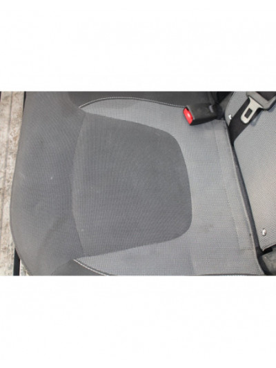Asientos traseros RENAULT CAPTUR Dynamique 2013