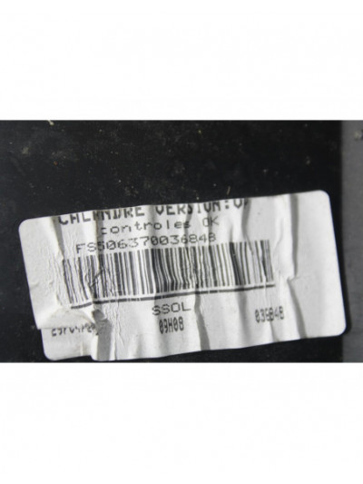 Recambio de rejilla delantera para renault kangoo extrem referencia OEM IAM 623101381R