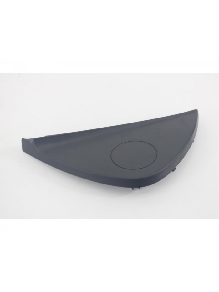 Recambio de plastico interior para renault kangoo extrem referencia OEM IAM 8200872376