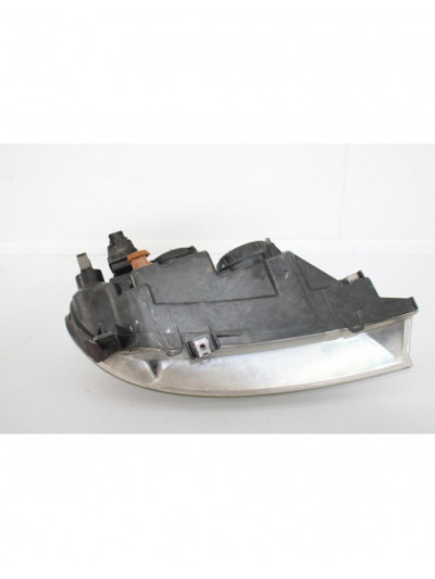 Faro izquierdo RENAULT MEGANE I COUPE FASE 2 1.4 16 V Dynamique 2001