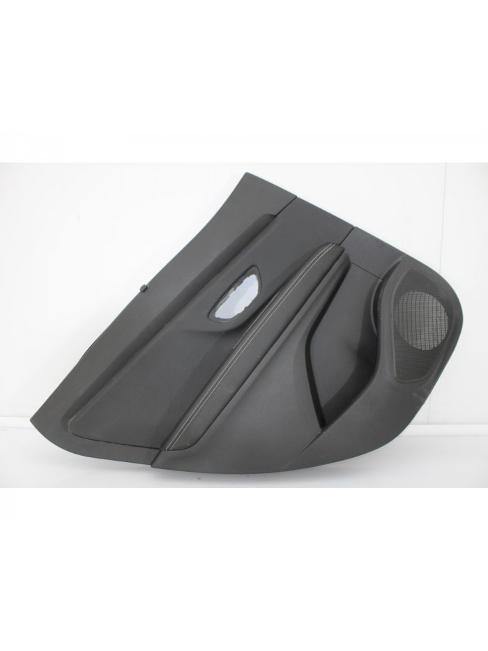 Recambio de guarnecido puerta trasera izquierda para renault scenic iv bose-edition referencia OEM IAM 829A14447R