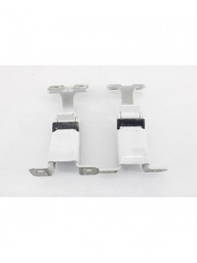 Recambio de bisagra puerta trasera derecha para renault kangoo extrem referencia OEM IAM KU2674A0316