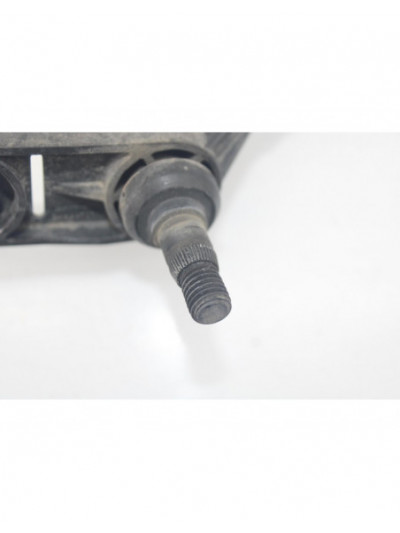 Recambio de articulacion limpia delantera para renault kangoo extrem referencia OEM IAM 8200409692D