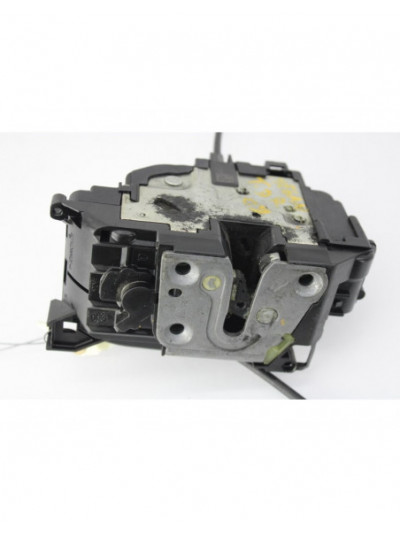 Recambio de cerradura puerta trasera derecha para renault megane iii sport tourer 1.5 dci diesel fap referencia OEM IAM