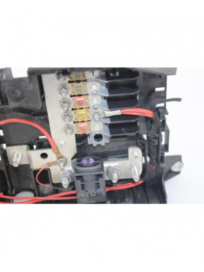 Caja reles / fusibles AUDI Q7 4L 2007