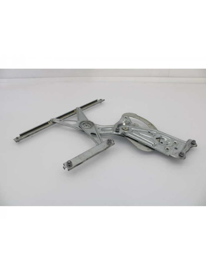 Recambio de elevalunas trasero izquierdo para renault scenic iii dynamique referencia OEM IAM 827210006R