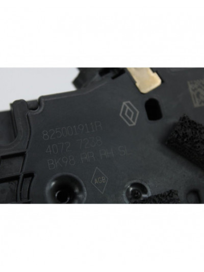 Recambio de cerradura puerta trasera derecha para renault clio iv business referencia OEM IAM 825001911R
