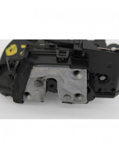 Recambio de cerradura puerta trasera derecha para renault clio iv business referencia OEM IAM 825001911R