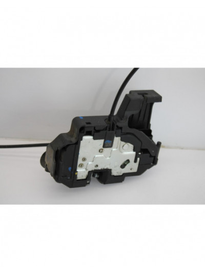 Recambio de cerradura puerta delantera izquierda para renault megane iii coupe expression referencia OEM IAM 805030004