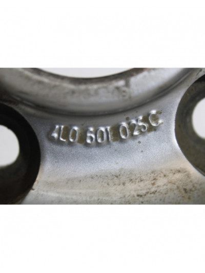Recambio de llanta para audi q7 4l referencia OEM IAM 40834