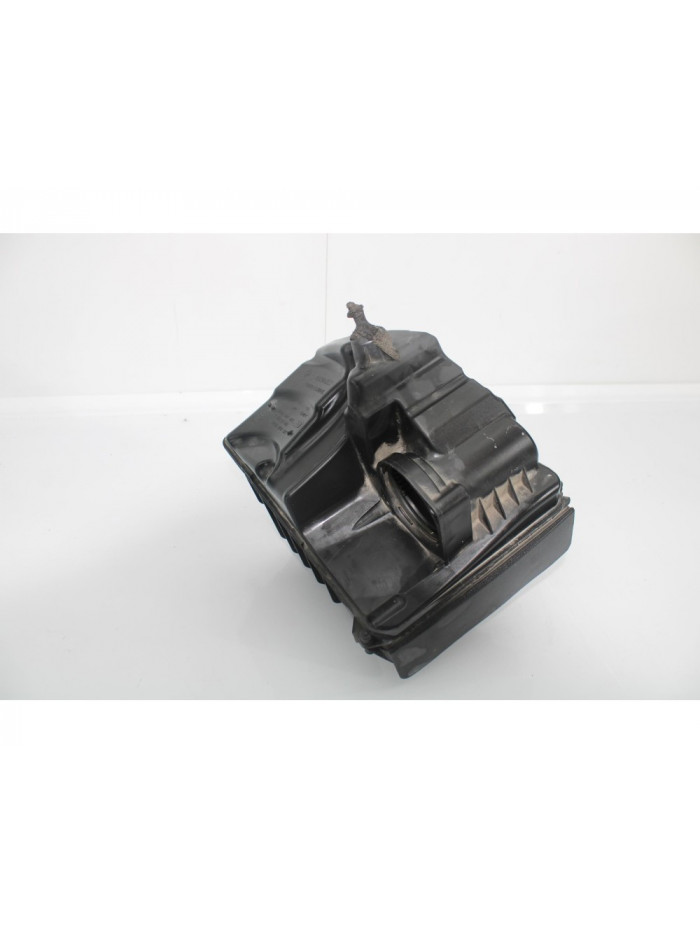 Recambio de carcasa filtro aire admisión para renault megane iii berlina 5 p gt-style referencia OEM IAM 8200947663