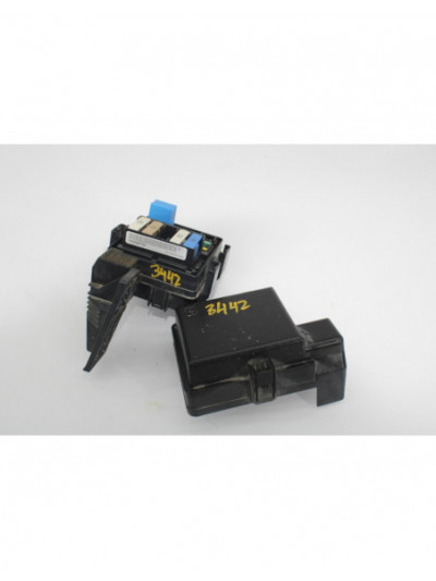 Recambio de caja reles / fusibles para renault megane iii berlina 5 p gt-style referencia OEM IAM P63595709