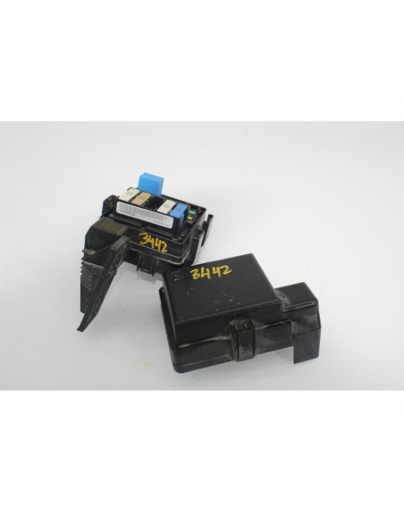 Recambio de caja reles / fusibles para renault megane iii berlina 5 p gt-style referencia OEM IAM P63595709