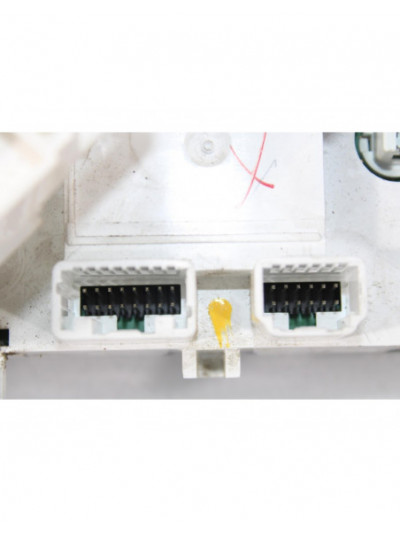 Mando climatizador RENAULT CLIO IV Business 2016